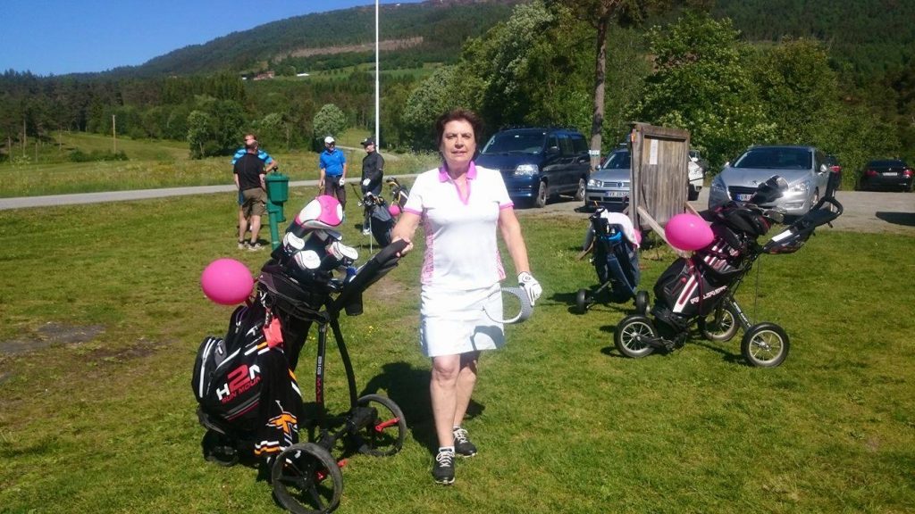 Laila klar for pink cup